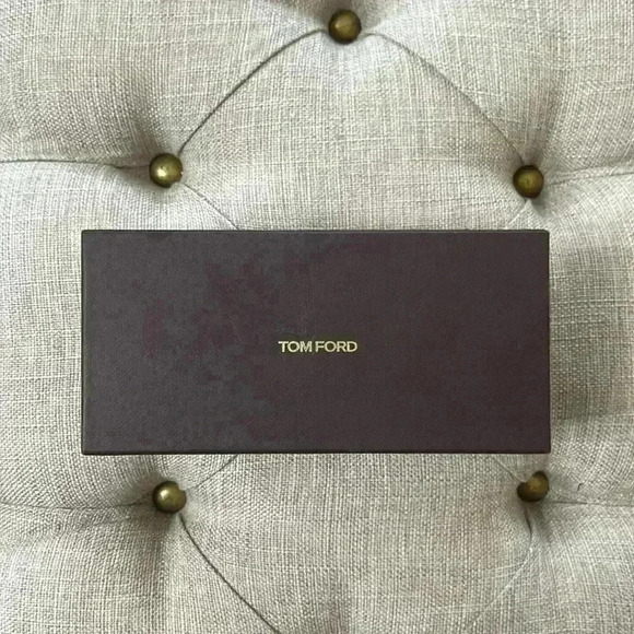Tom Ford sunglass box - Picture 1 of 3